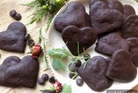 Dark Chocolate Wafer Crisps
