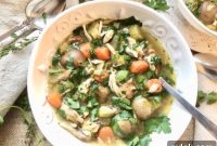 Hearty Slow Cooker Chicken, Bacon & Potato Soup