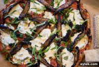 Irresistible Grilled Vegetable Pizza