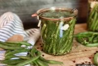 Easy Refrigerator Green Bean Pickles