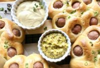 Bloomin’ Hot Dog Buns