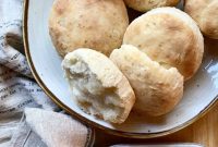 Effortless Homemade Buttermilk Biscuits