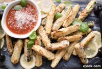 Crispy Baked Zucchini Fries