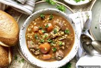 Hearty Slow Cooker Beef and Barley Stew