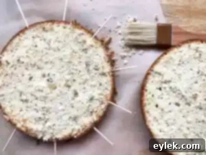 Parchment paper strips around cake plate