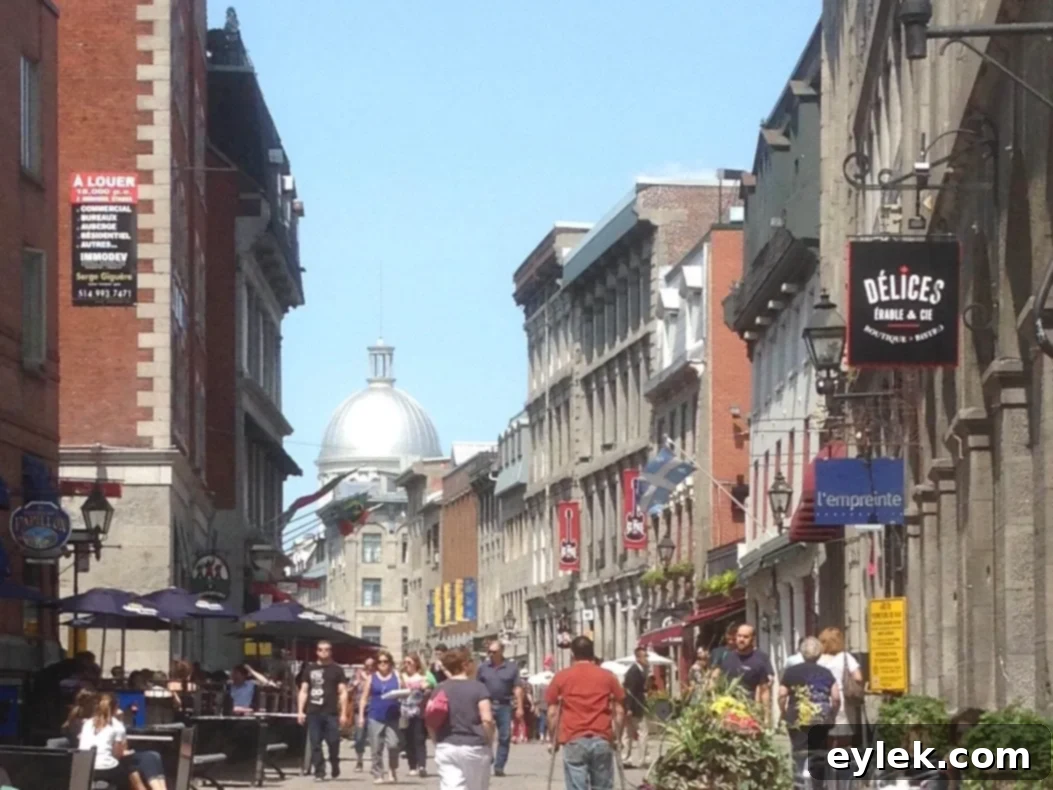 Place Jacques-Cartier in Old Montreal
