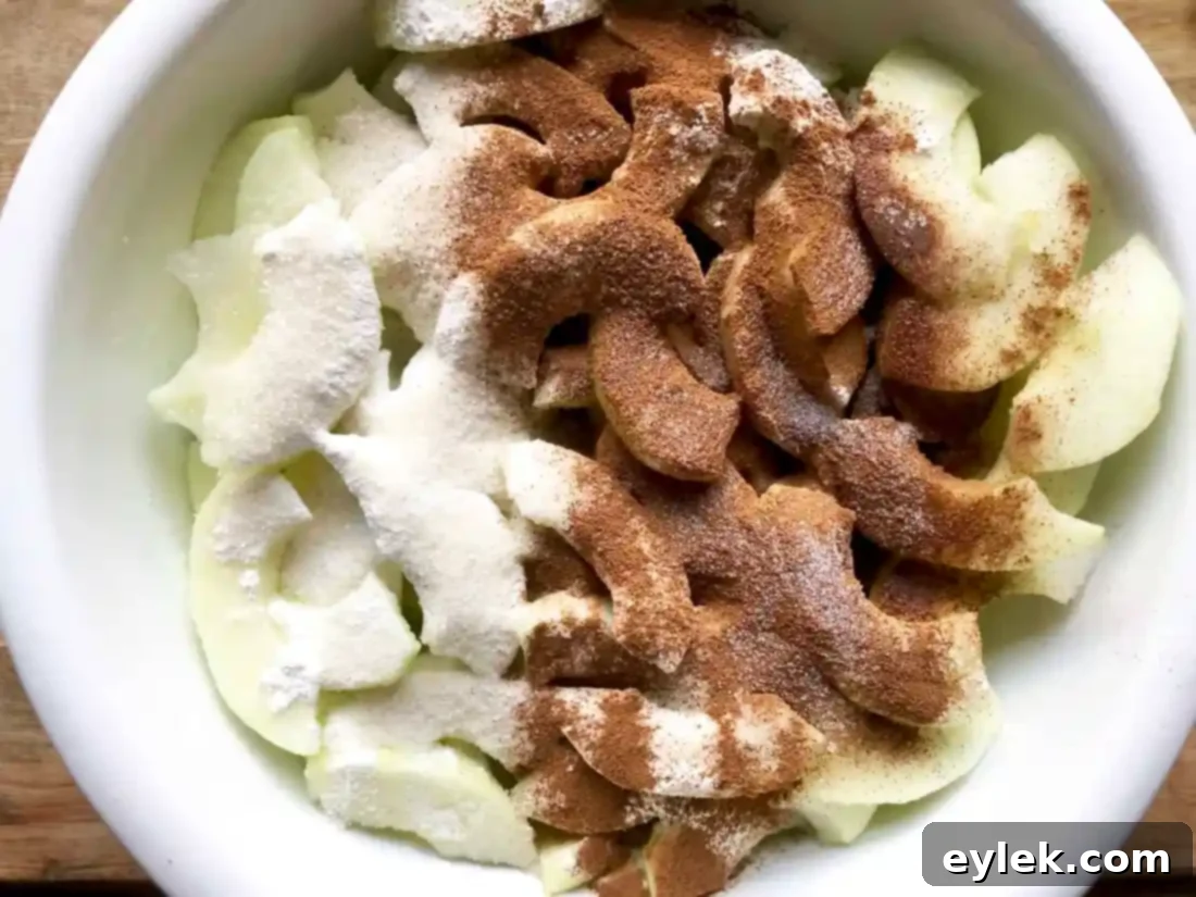apple pie filling in a bowl, close up