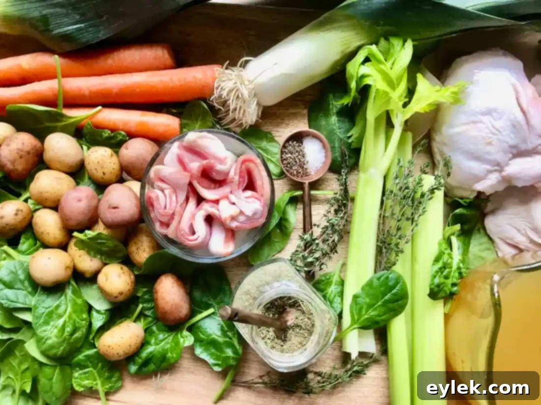 Delicious Slow Cooker Chicken Soup with Bacon and Potatoes