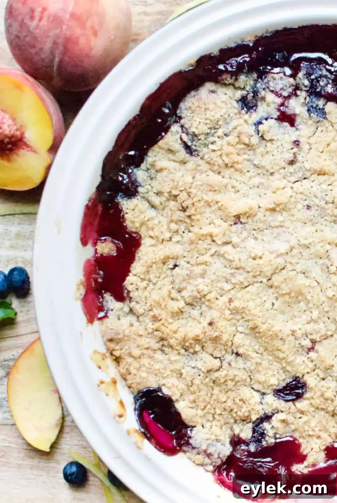Ina Garten's Peach & Blueberry Crumble