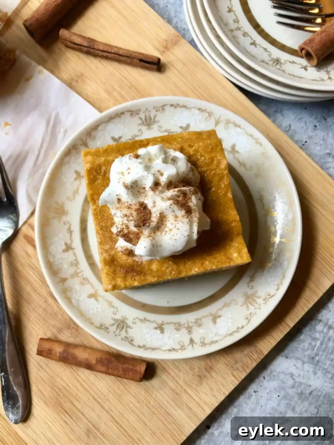 layered pumpkin cheesecake squares