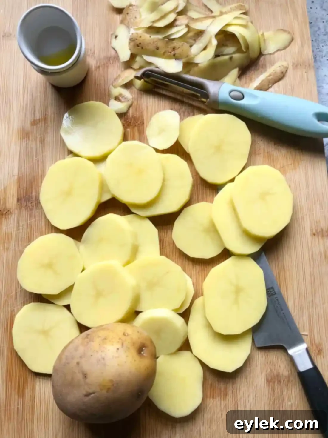 cheesy potato & leek soup