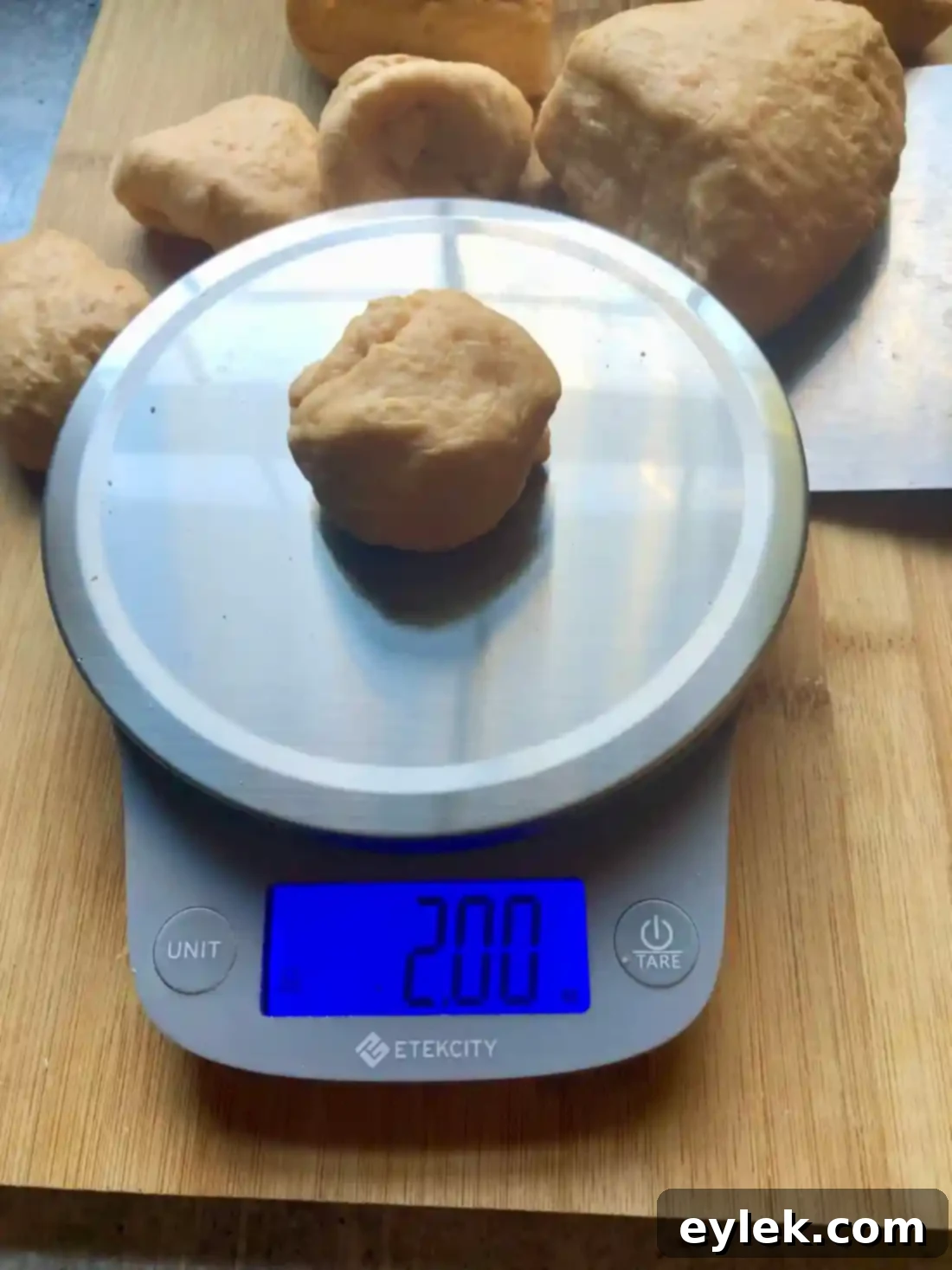 filling the dough