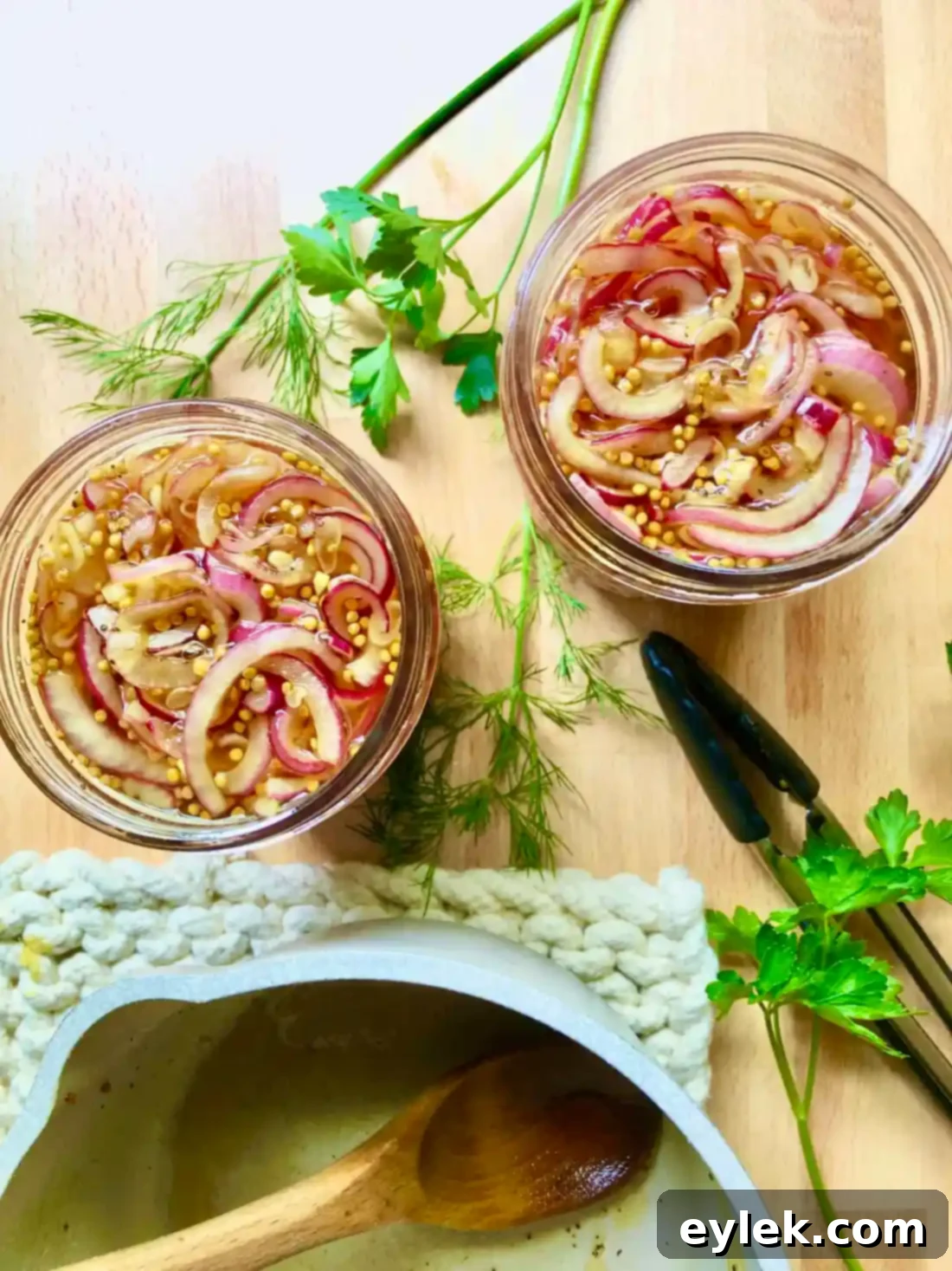 sweet & sour pickled onions