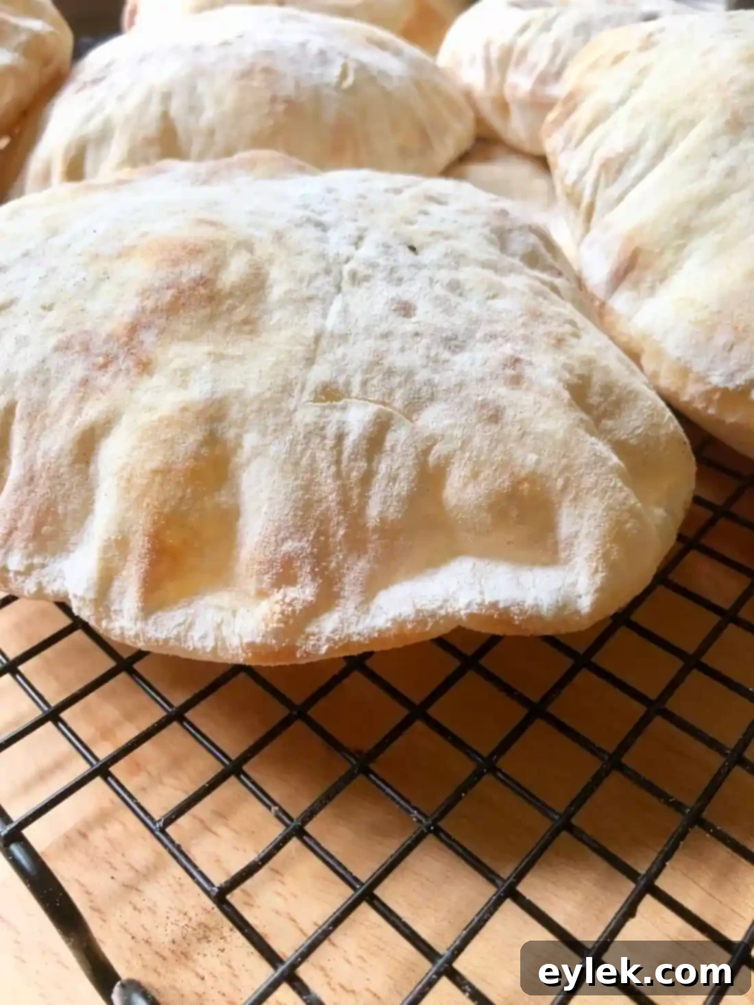 Fluffy Homemade Pita Bread