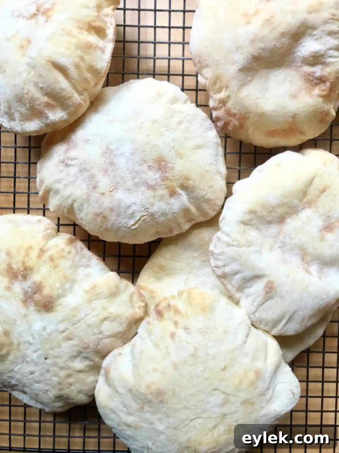 Fluffy Homemade Pita Bread