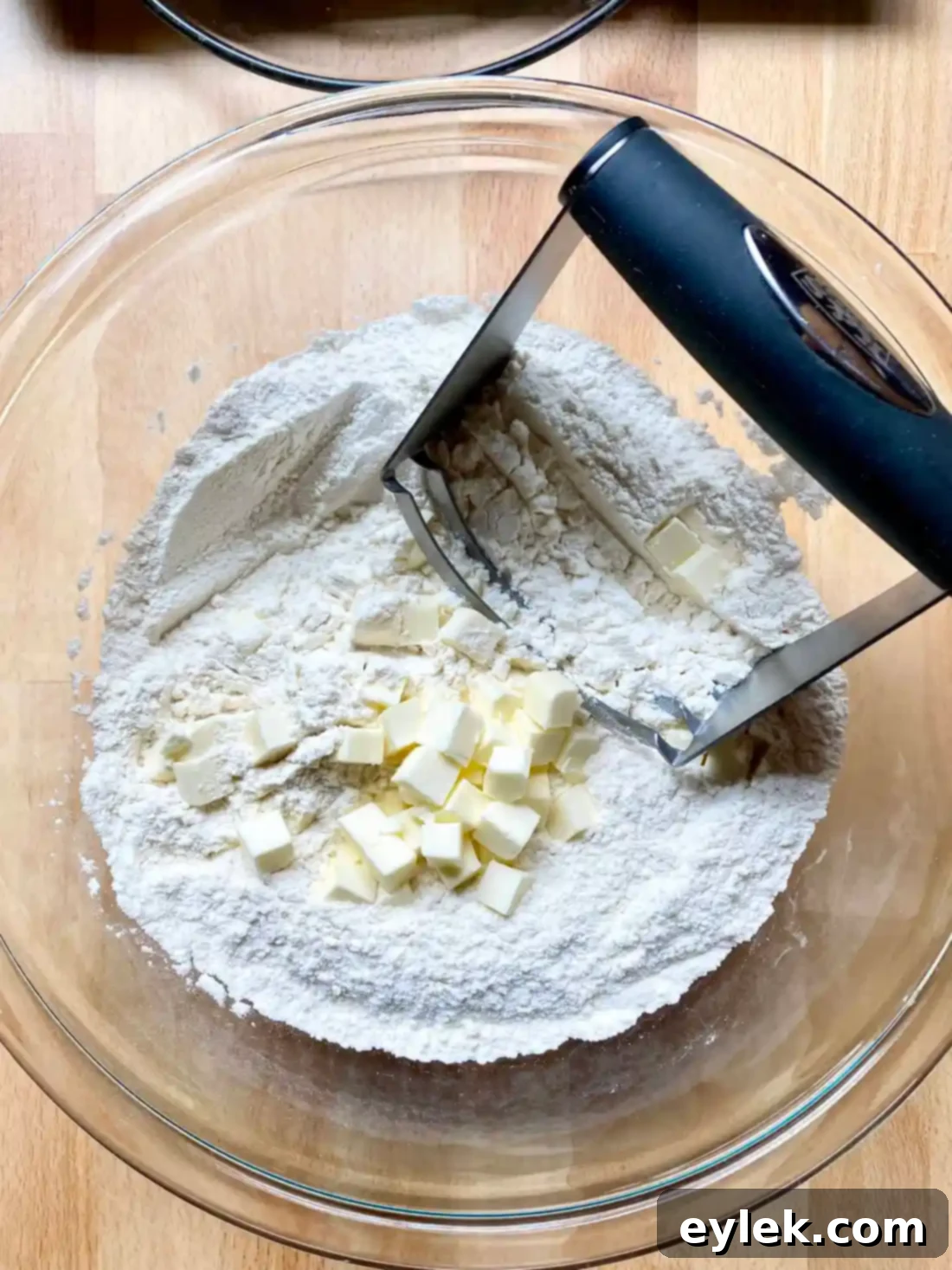 Easy Homemade Buttermilk Biscuits