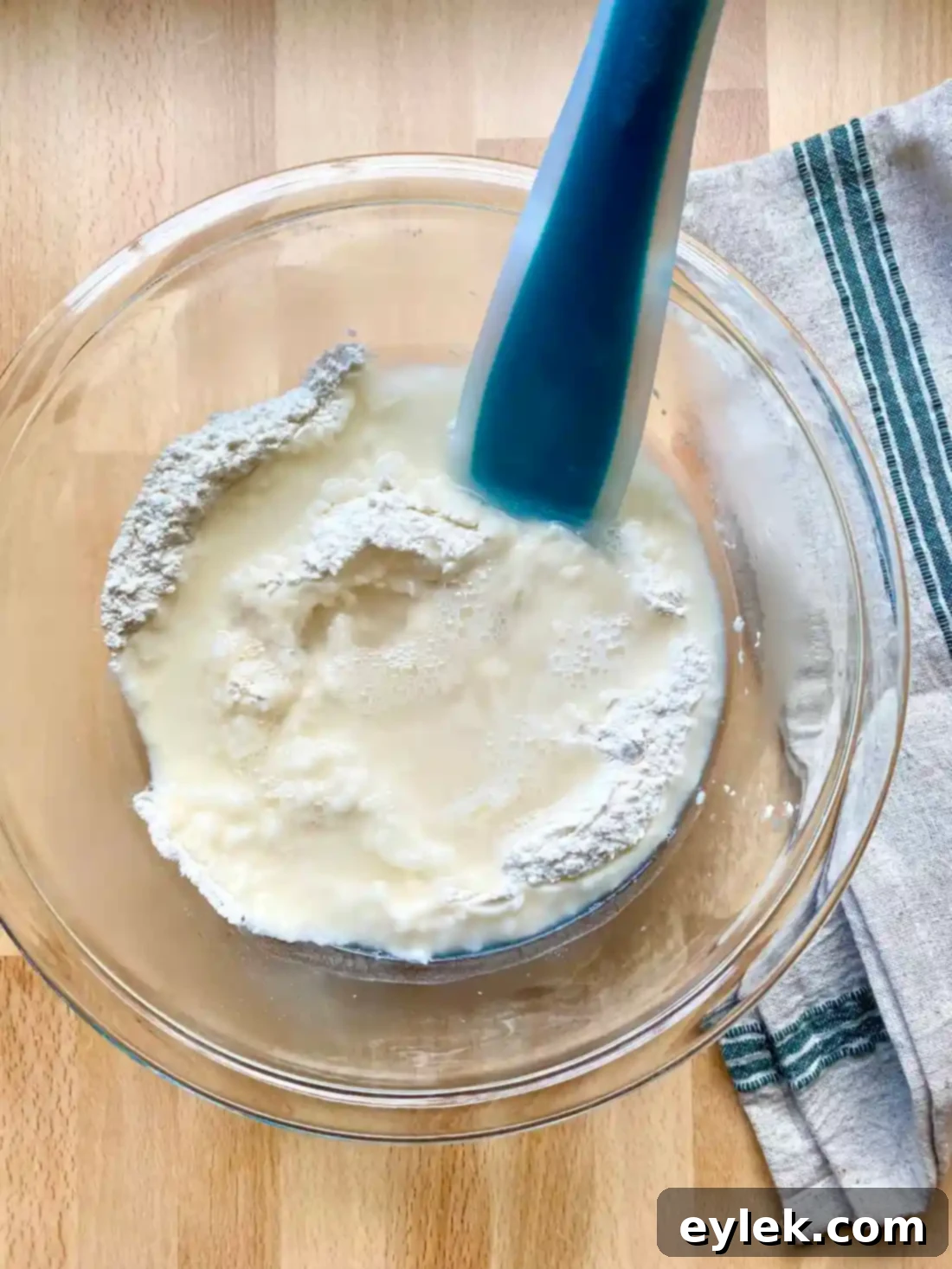 Steamed Crispy-Bottom Veggie Buns - Dough Mixing