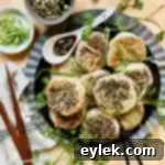 Pan-Seared Steamed Vegetable Buns 22 Steamed Crispy-Bottom Veggie Buns