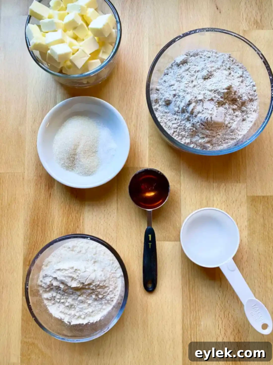 Tart crust ingredients in bowls