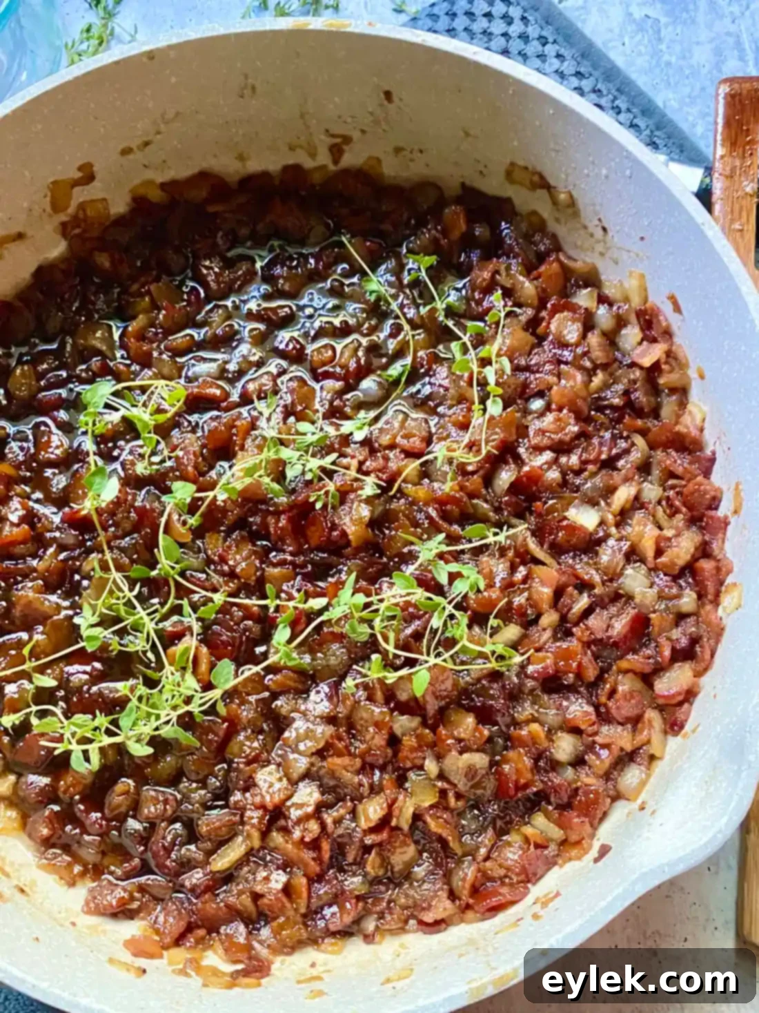 balsamic bacon onion jam