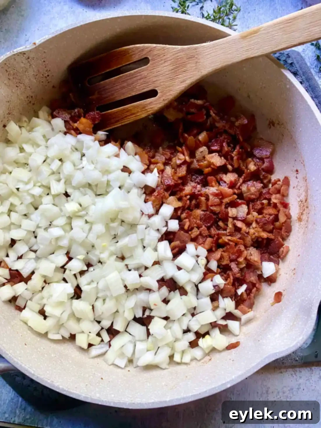 balsamic bacon onion jam