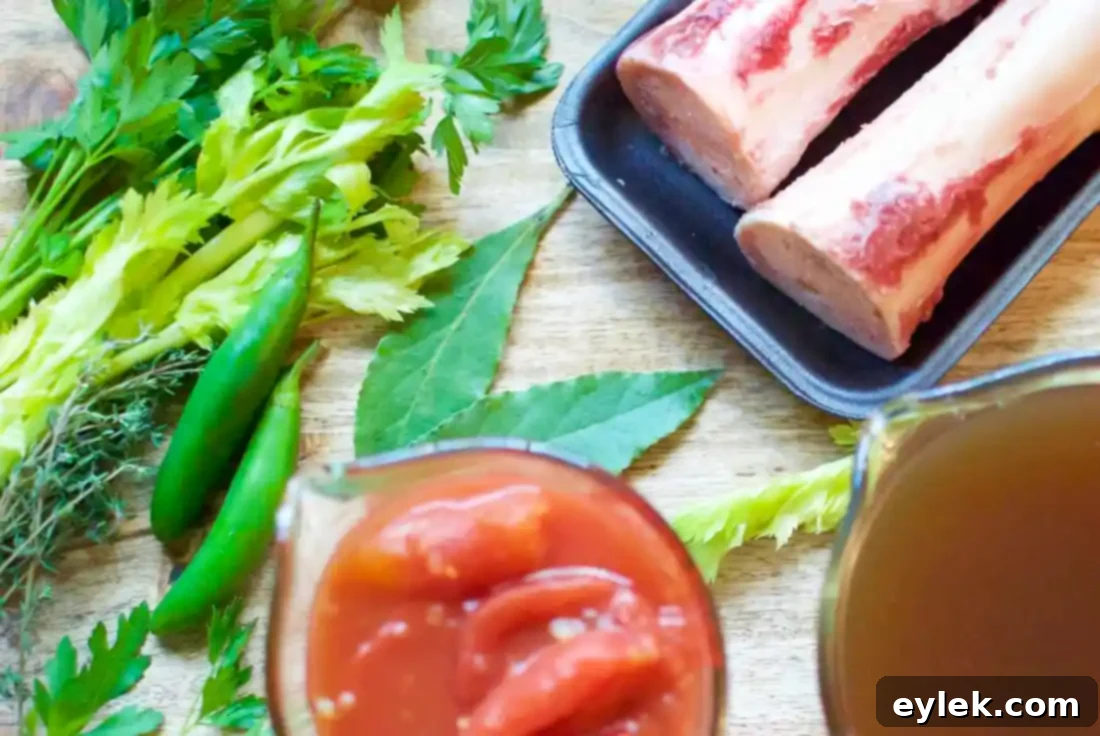 low-carb beefy vegetable soup
