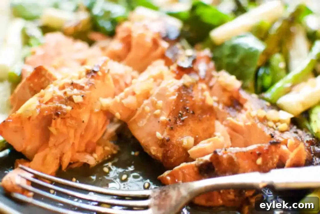grilled asparagus & wild king salmon with shallot-ginger vinaigrette