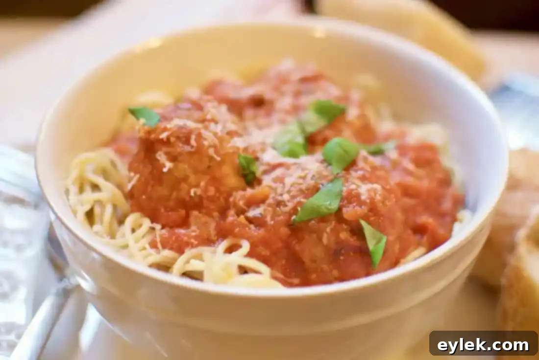 Easy Homemade Chicken Meatballs