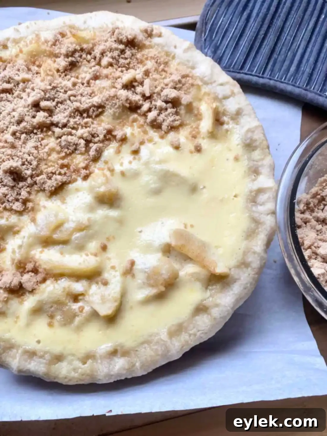 Deep-Dish Apple Custard Pie