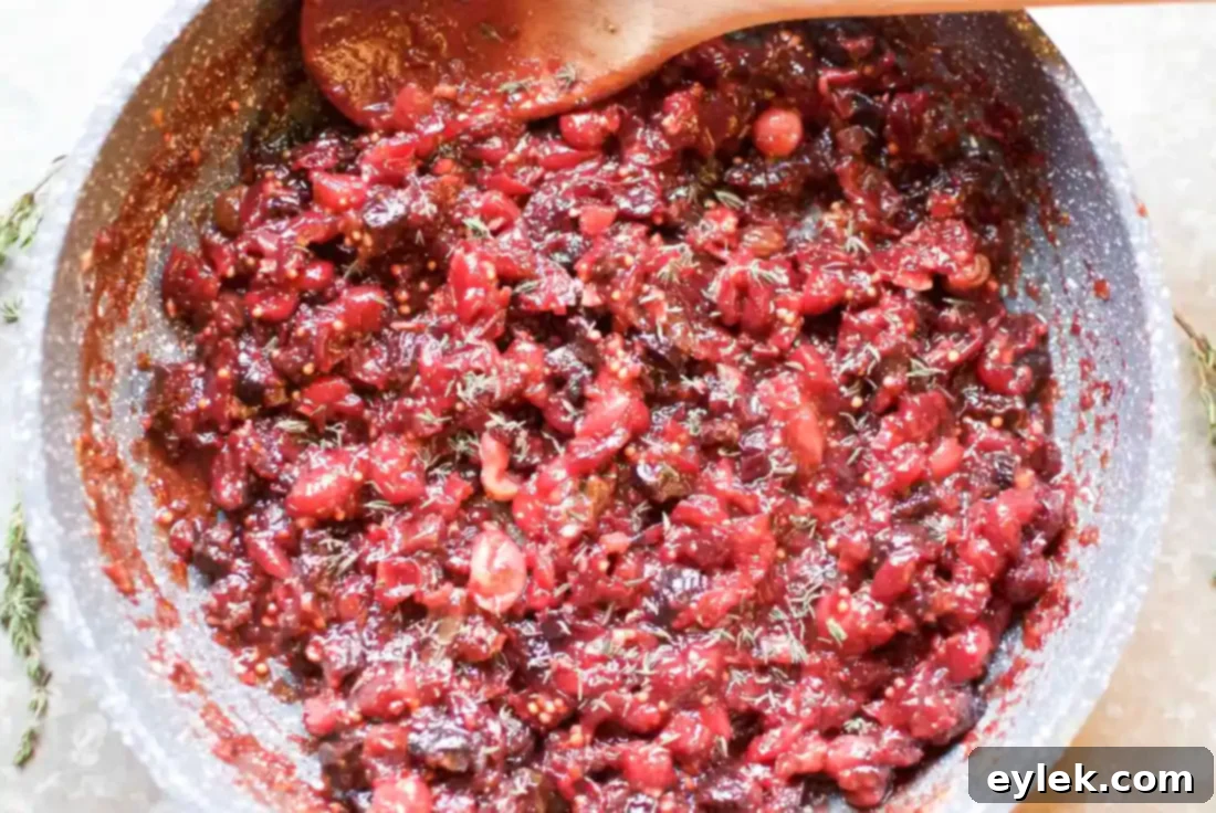 gingered cranberry fig chutney