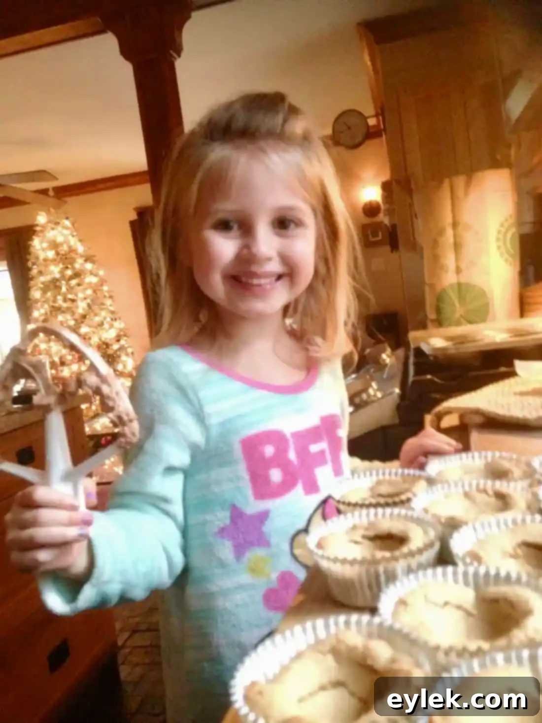 Peanut Butter & Nutella Buttercream Cups - Dog cleanup assistant