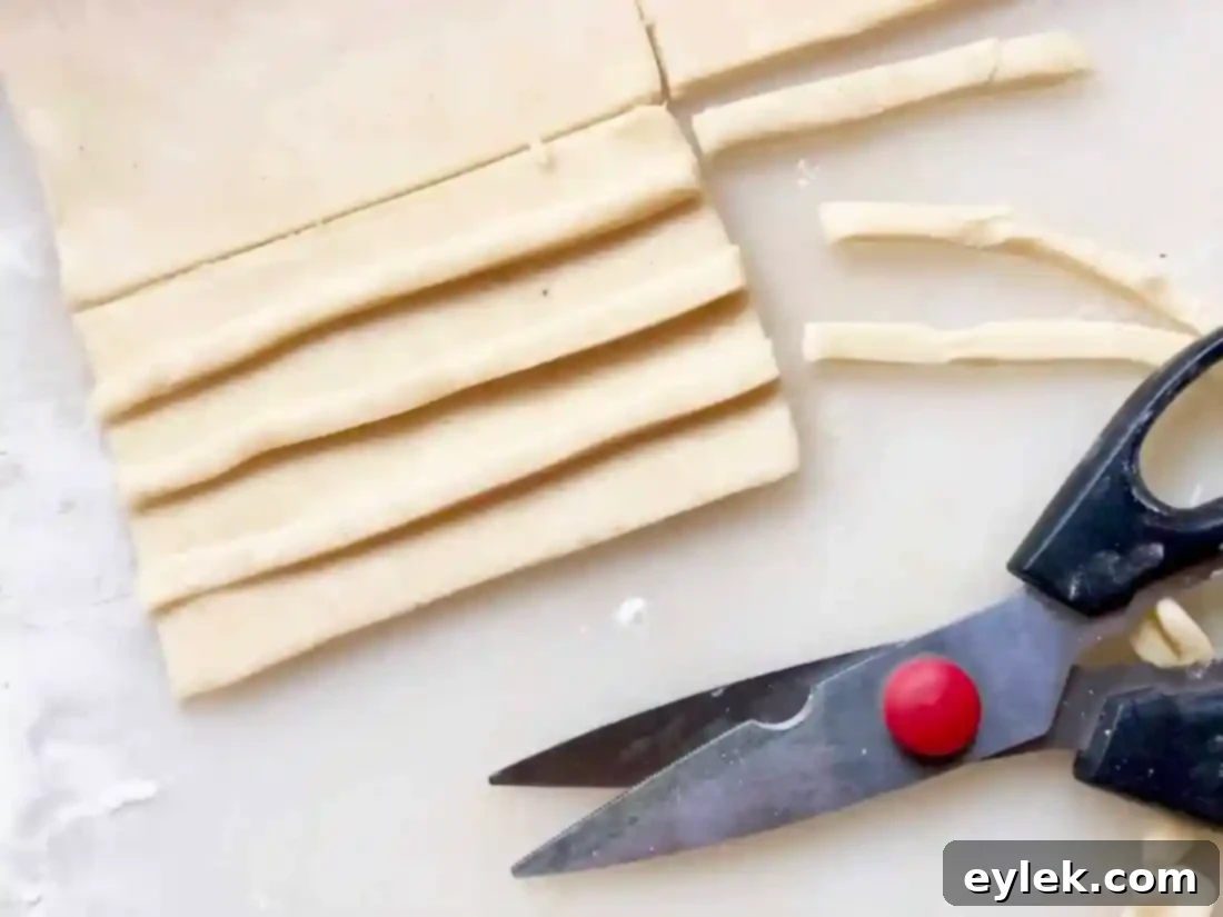 decorating ham & cheese slab pie pastry