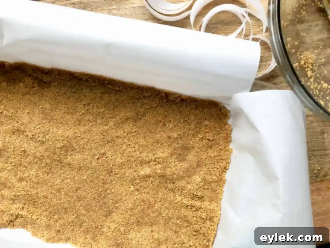 Prepared graham cracker crust in baking dish