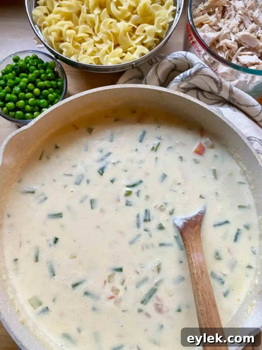 Hearty Chicken Potpie Noodle Bake 7 Chicken Potpie Noodle Bake