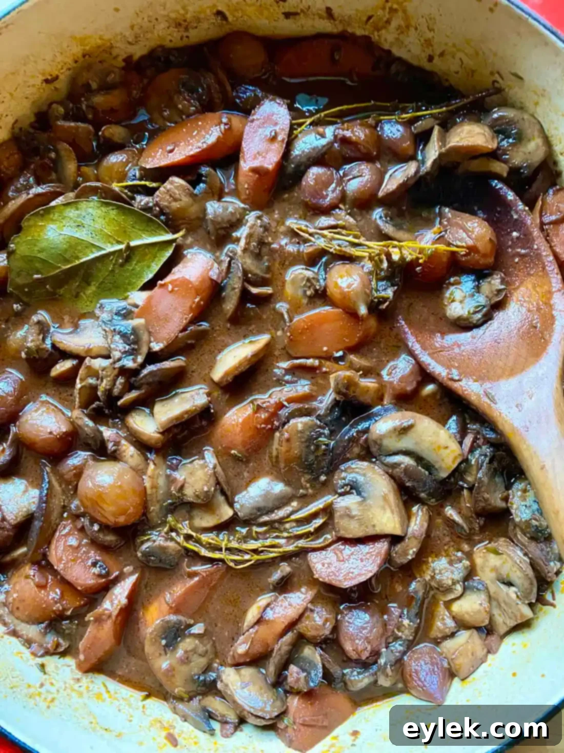 Rich and Flavorful Mushroom Burgundy
Rich & Flavorful Mushroom Bourguignon - A Hearty Vegan Delight 21 Thickening Mushroom Bourguignon