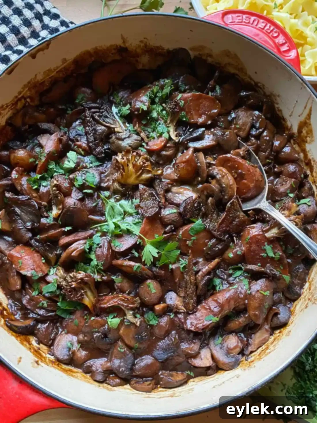 Rich and Flavorful Mushroom Burgundy
Rich & Flavorful Mushroom Bourguignon - A Hearty Vegan Delight 27 Plated Mushroom Bourguignon