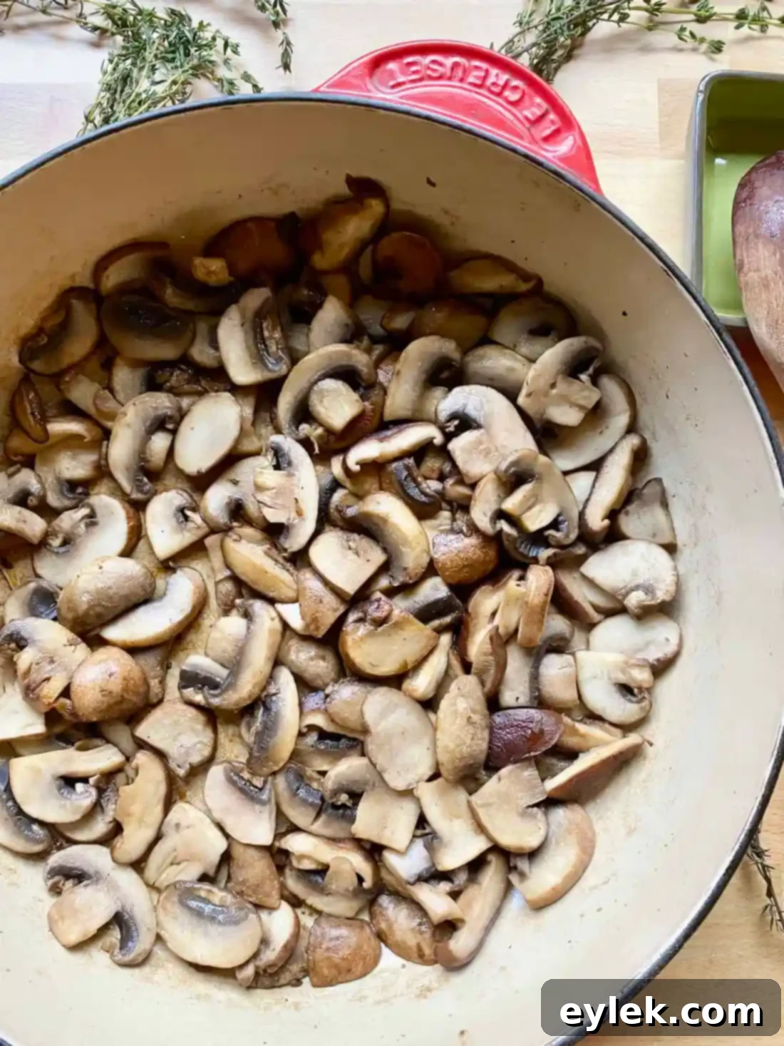 Rich and Flavorful Mushroom Burgundy
Rich & Flavorful Mushroom Bourguignon - A Hearty Vegan Delight 7 Caramelizing Mushrooms