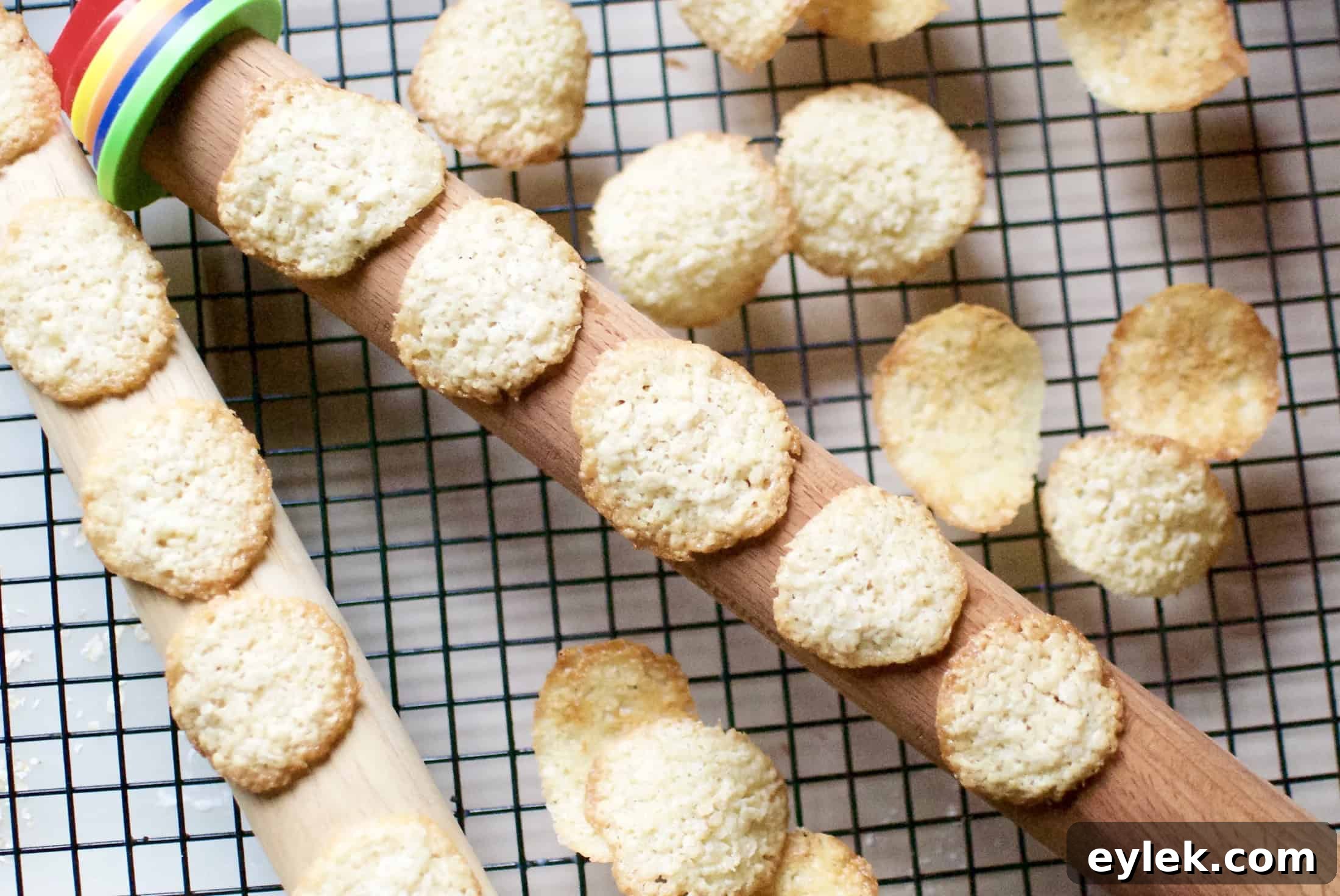 Lacy Cookie Chips with Chocolate Dip