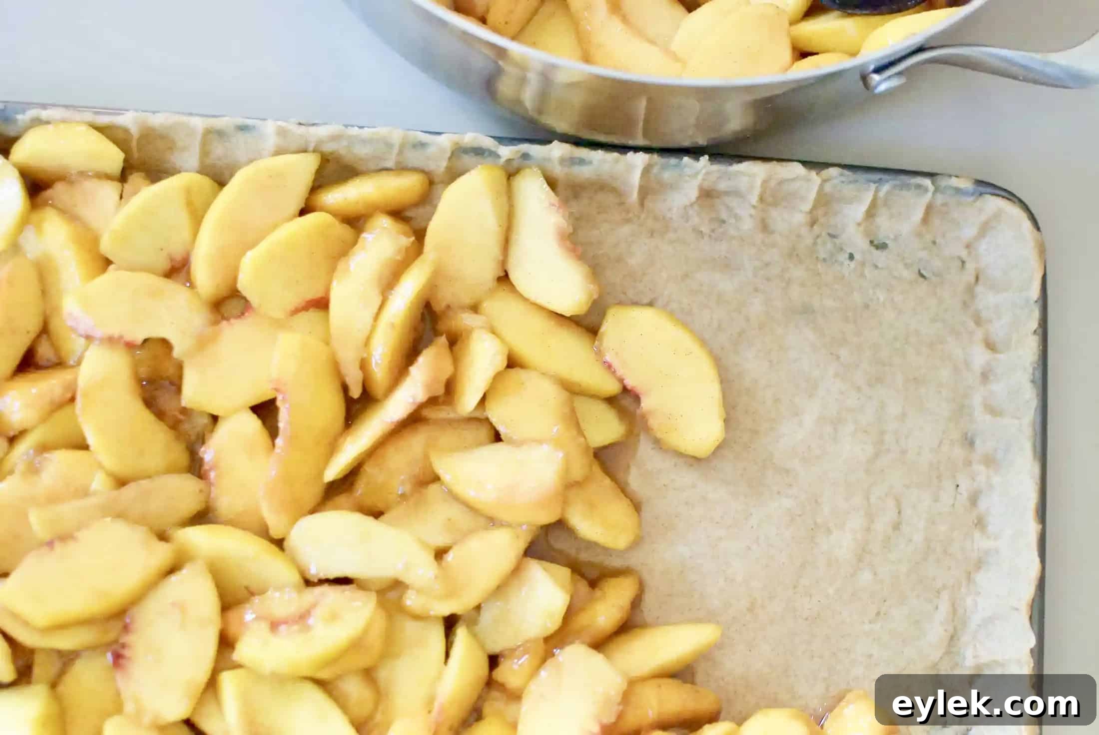 Peach & Vanilla Slab Pie