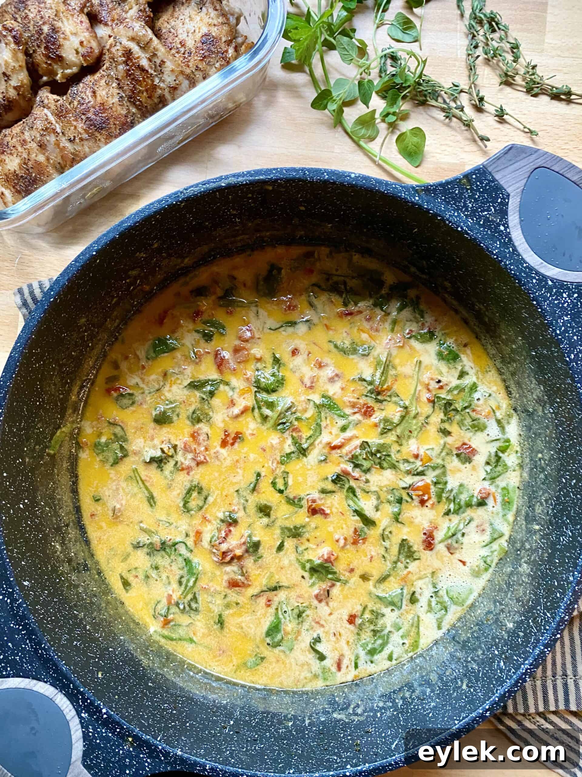 Tuscan Pan-Seared Chicken in Creamy Garlic Sauce 9 Chicken with Creamy Tuscan Pan Sauce